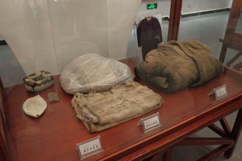 库尔班生前使用的物件3